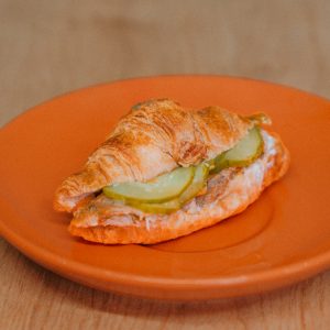 Kruasāns ar vistas girosu